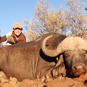 Hunting Buffalo with Wintershoek Johnny Vivier Safaris in SA