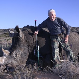 Hunting White Rhino with Wintershoek Johnny Vivier Safaris in SA