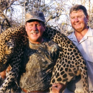 Holstein Hunting Safaris Namibia -PH Gunther on Leopard