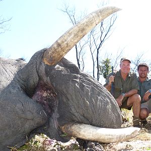 Elephant hunted with Wintershoek Johnny Vivier Safaris