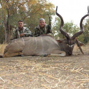 Dads Kudu Bull 52.5"