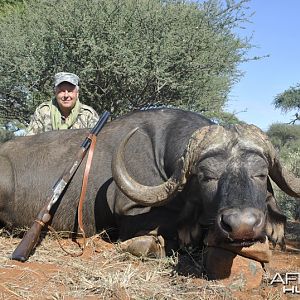 Buffalo hunt with Wintershoek Johnny Vivier Safaris