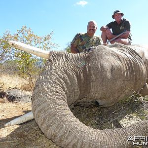 Elephanthunt with Wintershoek Johnny Vivier Safaris