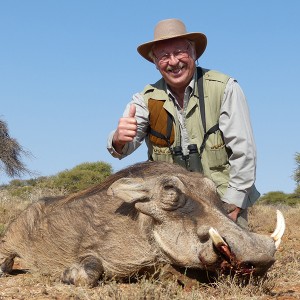 Warthog hunt with Wintershoek Johnny Vivier Safaris