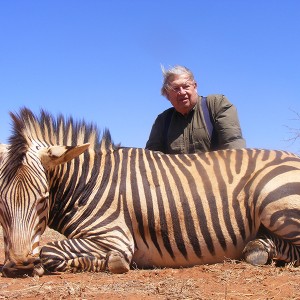 Hartmann's Zebra hunt with Wintershoek Johnny Vivier Safaris