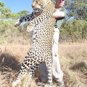 Bullet Safaris - Leopard