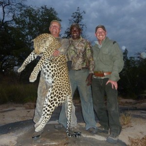 Hunting Leopard in Tanzania with Nathan Askew of Bullet Safaris