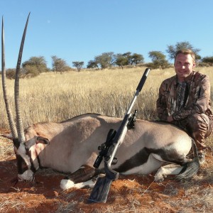 Charl Kemp with 41" Kalahari Gemsbuck