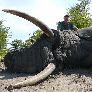Elephant Before Botswana closed....