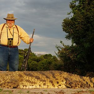 Selous - 14 ft. Crocodile Hunt