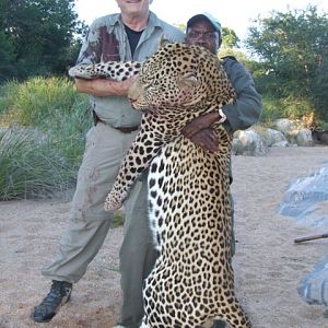 Leopard Hunt