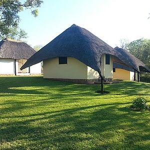 Hunting Accommodation Matetsi  Zimbabwe