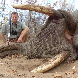 South Africa Hunting Elephant