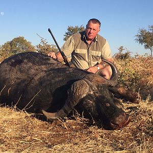 Hunting Zimbabwe Buffalo