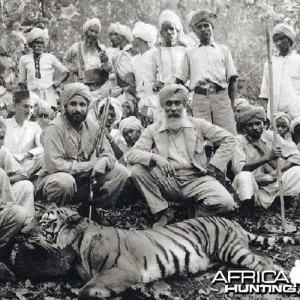 Father and son native Tiger hunt in India 1930s