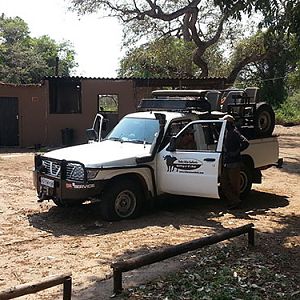 Hunting Vehicle Sengwe 1