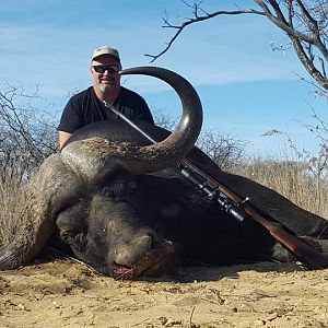 Hunting 39" Inch Cape Buffalo in South Africa