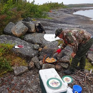 Preparing food during hunt