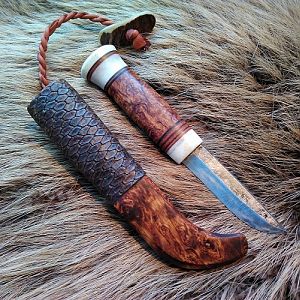 Beaver Tail Knives in Scandinavian Style