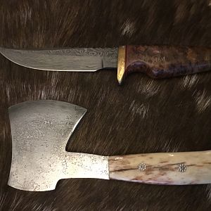 Hunter Knife & Hatchet