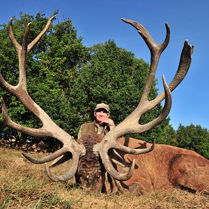 France Hunt Red Stag