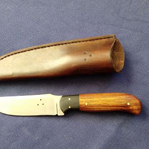 Buffalo Horn and Blackwood Thumbrest Skinner Knife