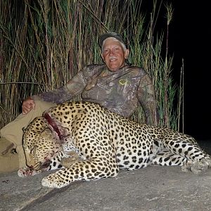 Leopard Hunting Zimbabwe