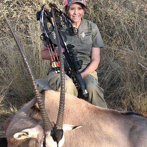 Gemsbok Crossbow Hunt