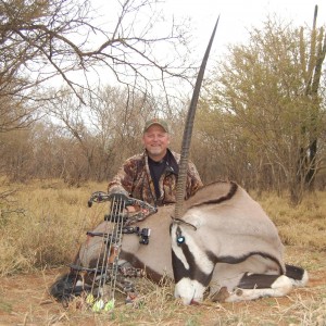 Gemsbok bowhunt in South Africa