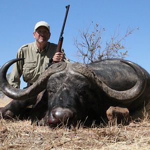 Hunt Cape Buffalo in Zimbabwe