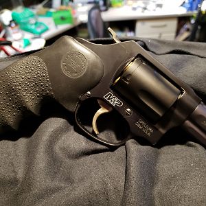 Smith & Wesson M&P 360, 357 Mag Revolver