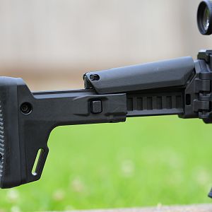 SCAR 17 Rifle