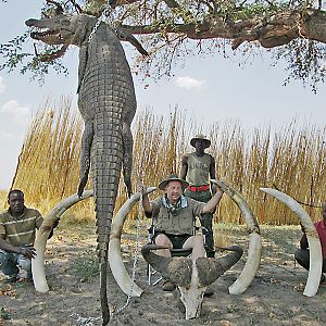 Namibia Hunting Crocodile,  Elephant & Cape Buffalo