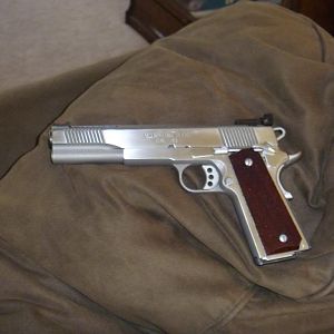 Springfield V16 Long Slide Handgun