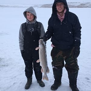 Canada Icefishing Pike