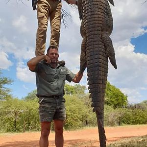 South Africa Hunting Crocodile