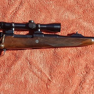 FN 9.3x62. Rifle