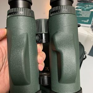 Swarovski EL Range 8 x 42 Binoculars