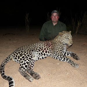 Leopard Hunt Zimbabwe