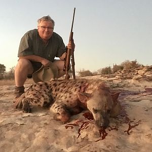 South Africa Hunt Spotted Hyena