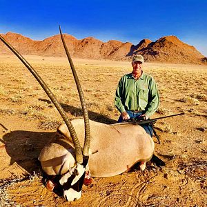 Hunt Gemsbok in Namibia