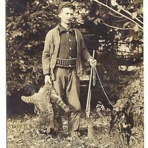 American Racoon hunter