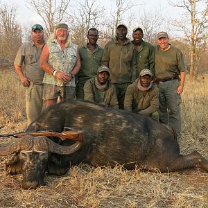 Buffalo Hunting Zimbabwe