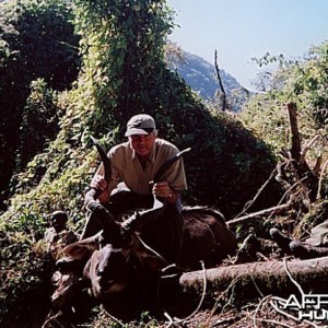 Bela Hidvegi with Mountain Nyala hunted in Ethiopia