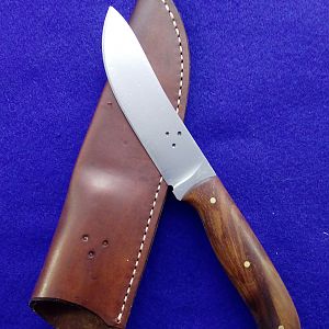 Skinning Knife with Acacia handle & Sheath