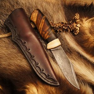 Safari Style Knife