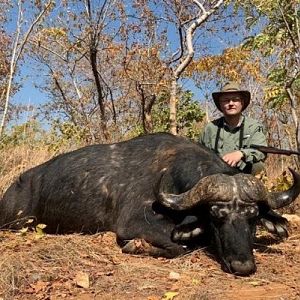 Buffalo Hunting  Zimbabwe