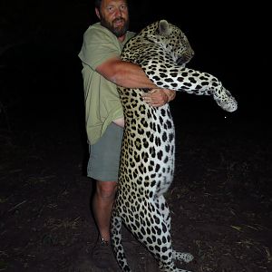 Leopard Hunting