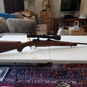 Ruger M77 CRF Featherweight in 250 Savage Rifle