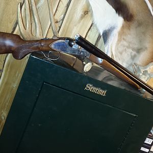 CZ (Huglu) Ringneck 12ga Shotgun 26" barrels with screw in chokes